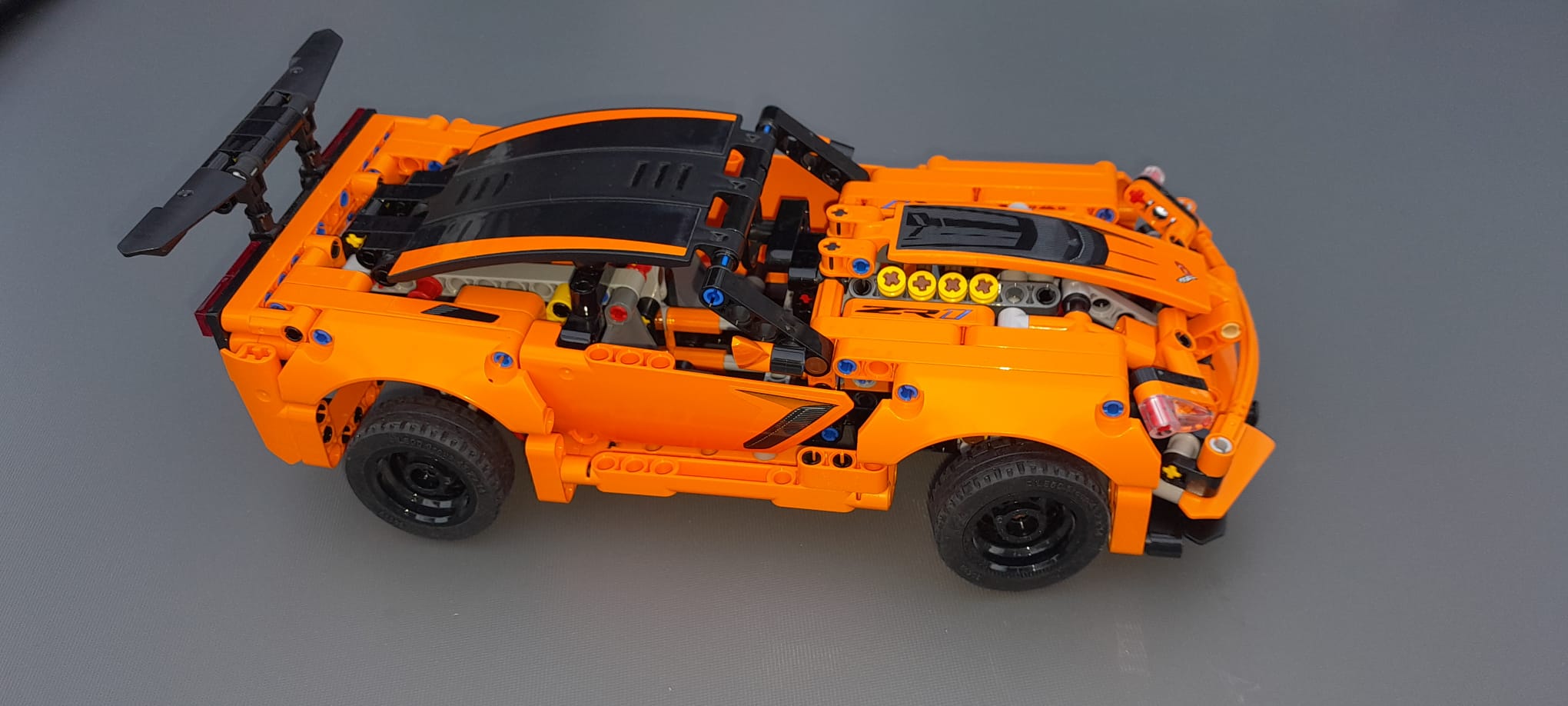 42093 Lego® Technic  Chevrolet Corvette ZR1