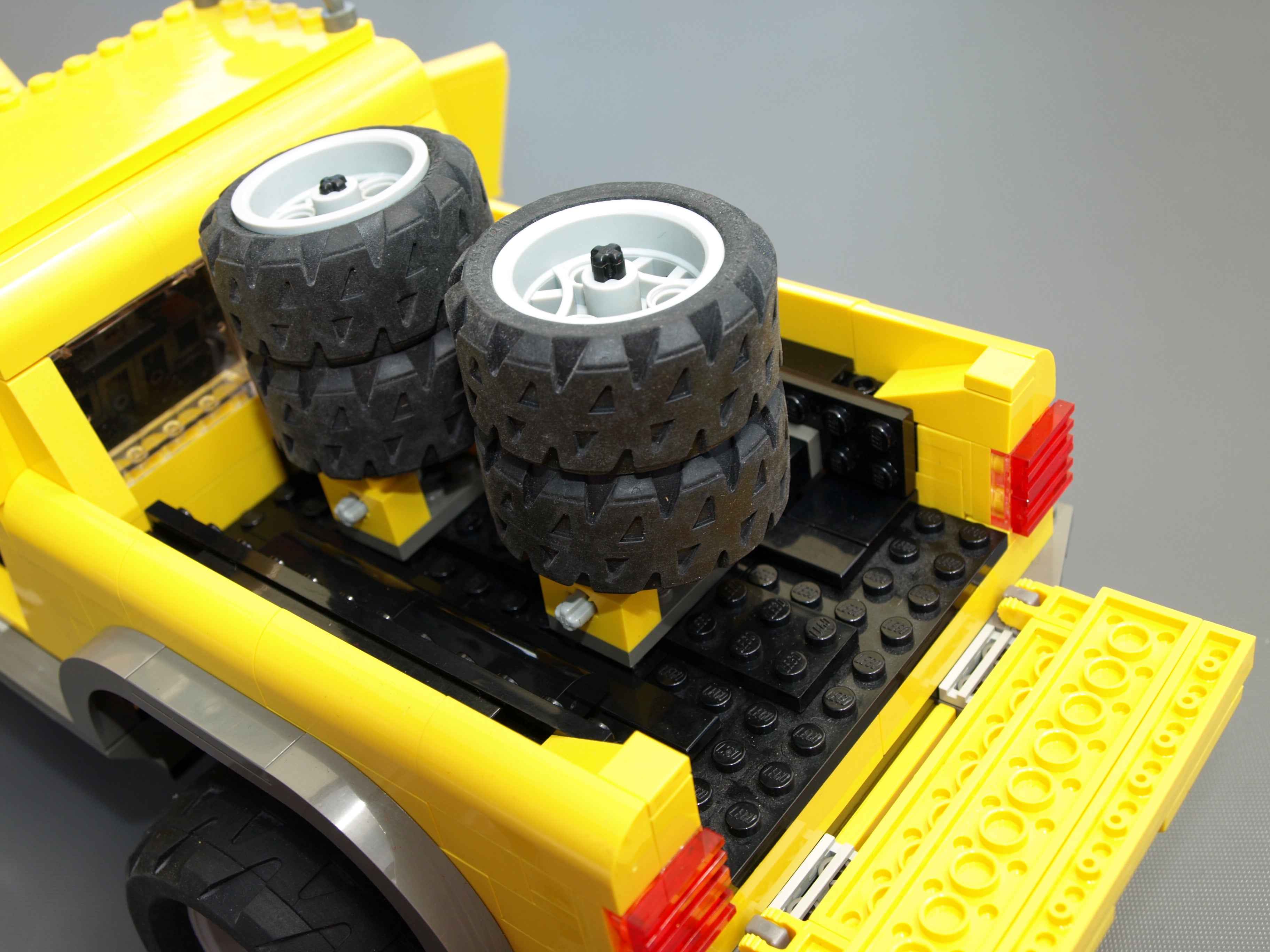 4404 Lego® Designer Set „Land Buster + Motorrad „