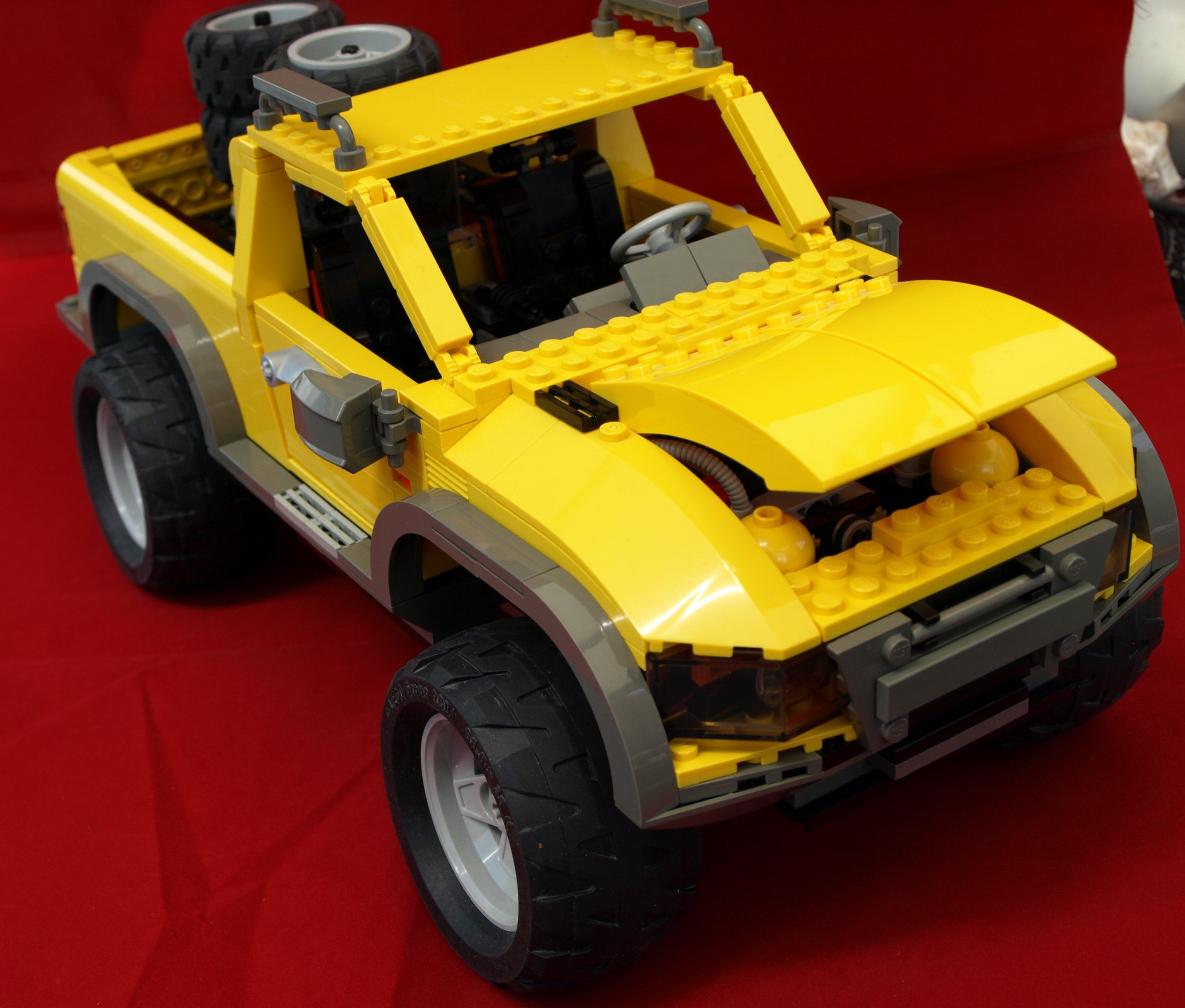 4404 Lego® Designer Set „Land Buster + Motorrad „
