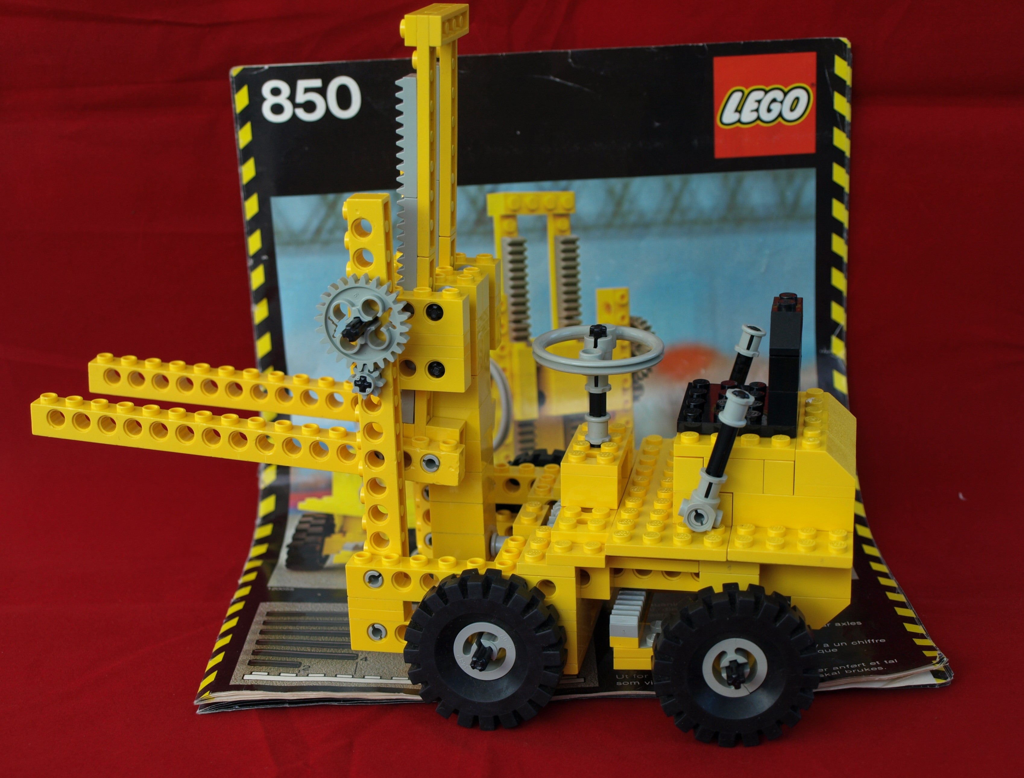 850 Lego® Technic Gabelstapler